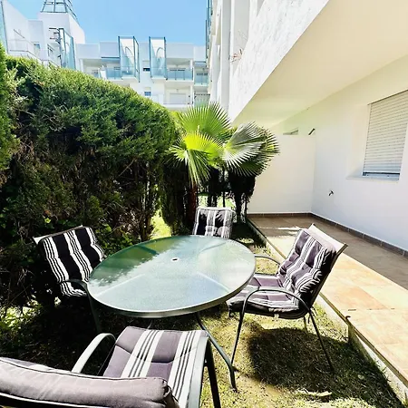 Espacioso En Zona Tranquila Con Piscina Salada Abierta Todo El Ano Y Wifi Gratuito - Es-258-107 Apartment Roses